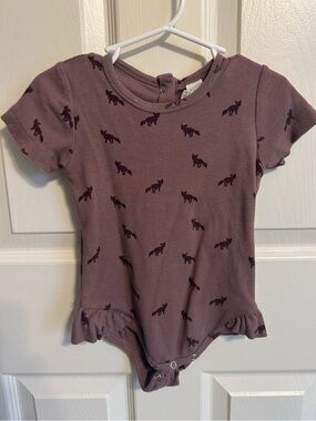 Kate Quinn Mauve Fox Print Ruffle Baby Bodysuit